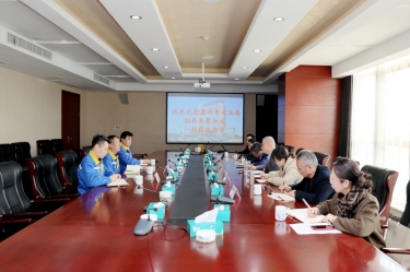 嘉興市司法局黨委委員、副局長(zhǎng)蔡加龍一行蒞臨景興紙業(yè)調(diào)研指導(dǎo)